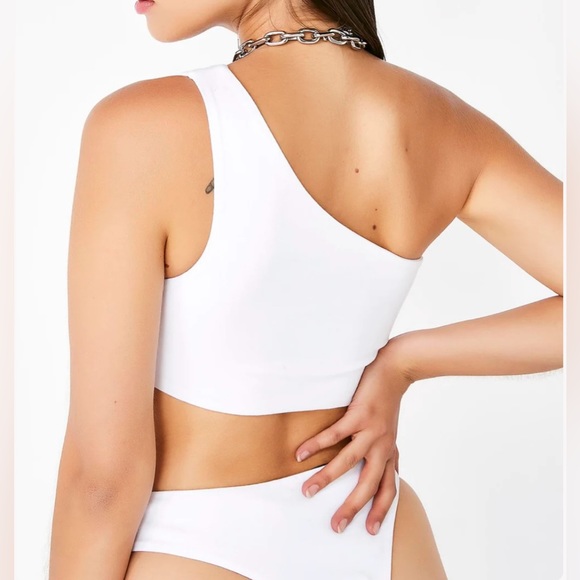 I.am.Gia| cut out bodysuit - Picture 2 of 3